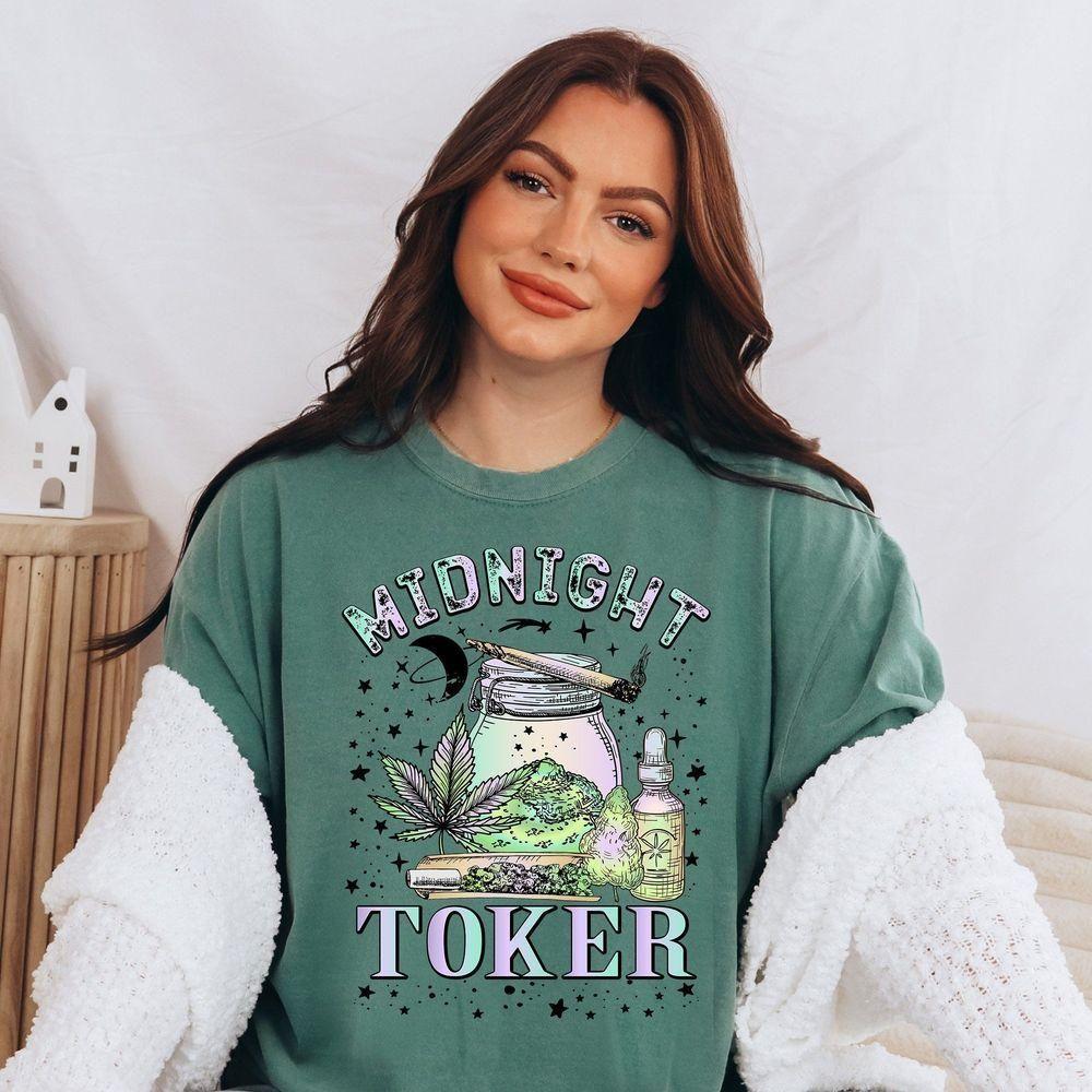 Retro Cannabis Day Vuitino Merch